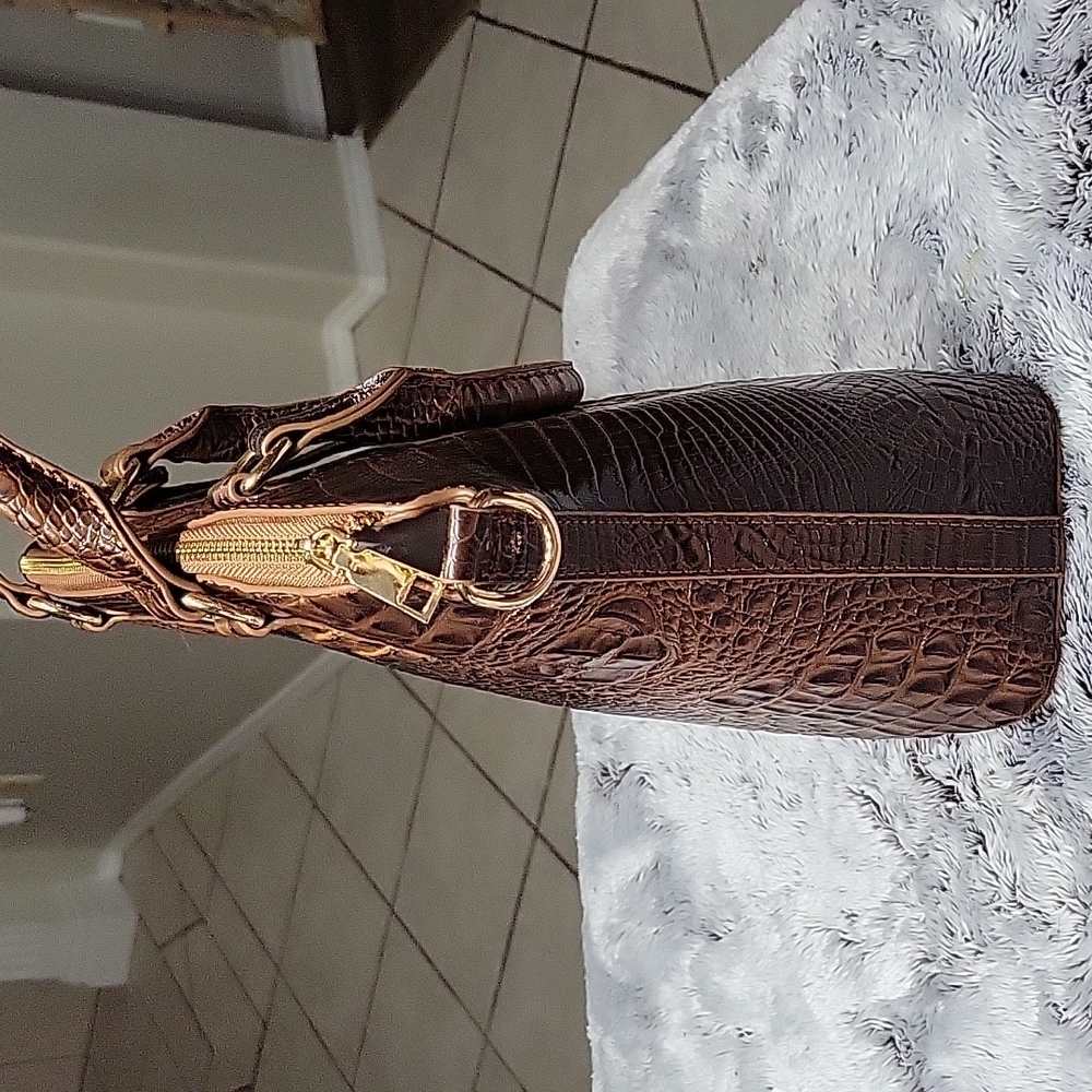 Source Unknown Brown Croc-Embossed Leather Shoulder Bag - Picture 4 of 9